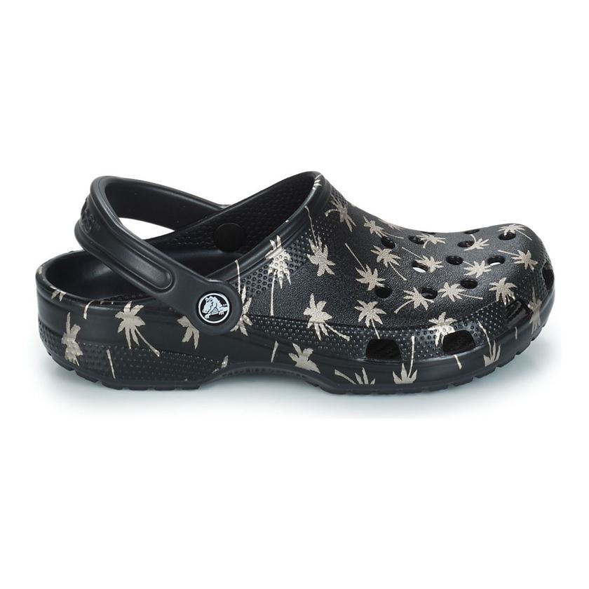 Seasonal graphic deals crocs