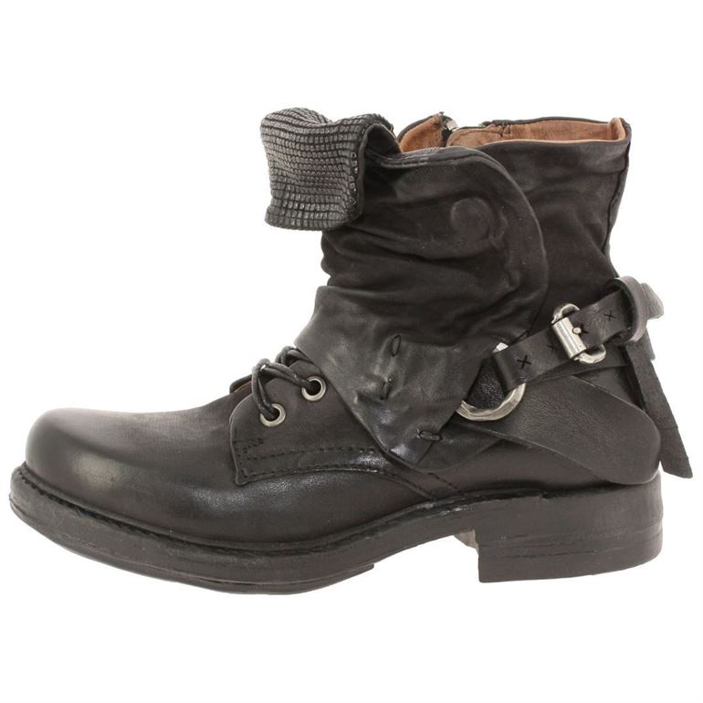 STONE 1 K STARS 709231:Noir/Cuir/Cuir/Caoutchouc/Noir
