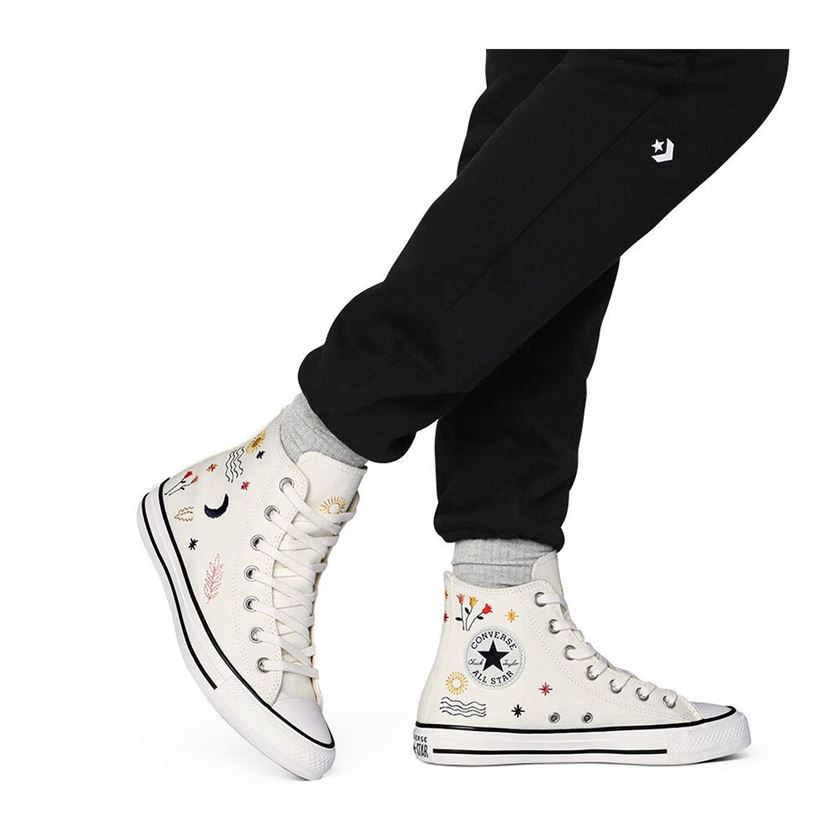 Baskets mode femme Converse chuck taylor all star hi blanc