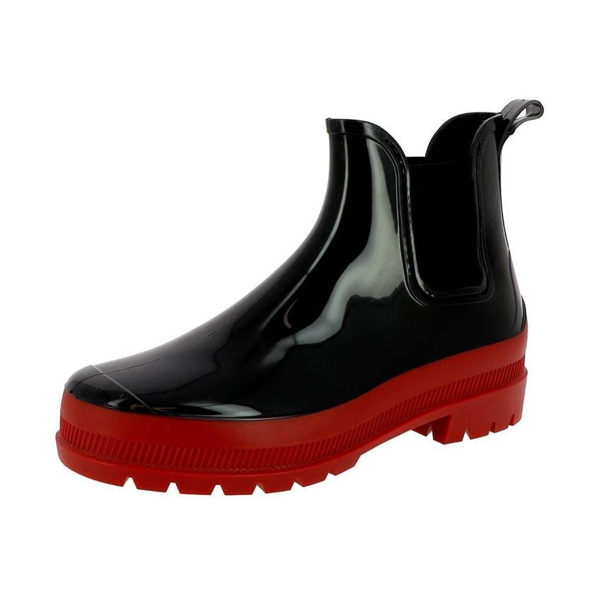 Pataugas femme rainbow rouge1293204_2 sur voshoes.com