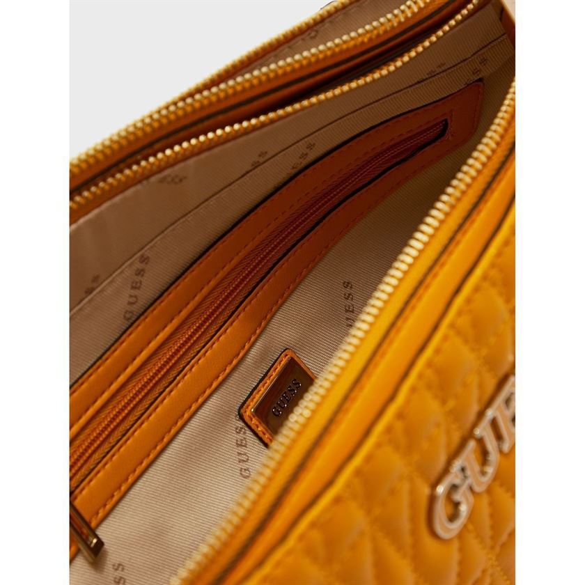 Guess femme brinkley society satchel jaune1748502_6 sur voshoes.com