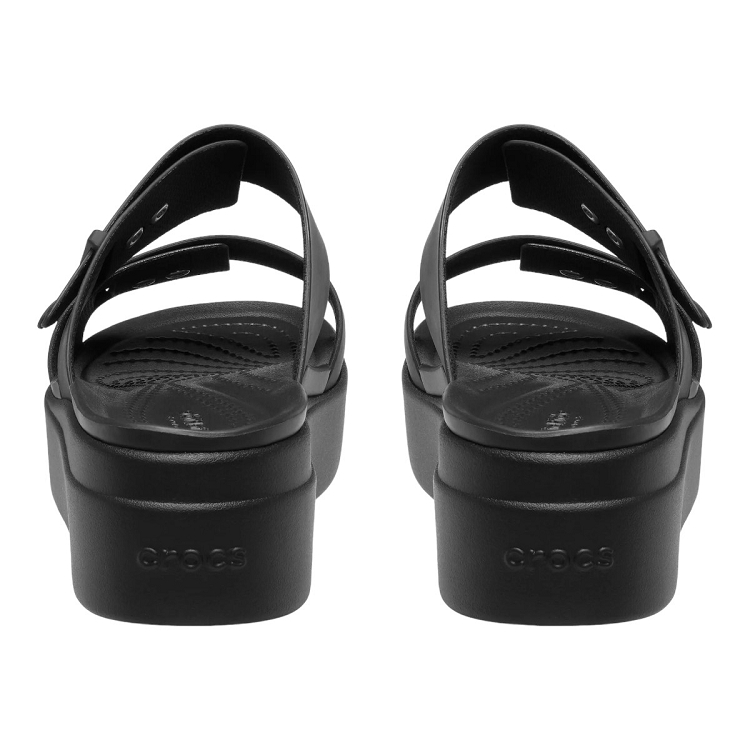 Crocs femme brooklyn buckle lowwdg noir2173001_4 sur voshoes.com