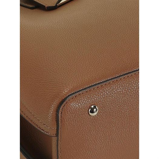 Guess femme meridian girlfriend tote marron2200803_3 sur voshoes.com